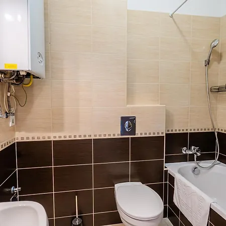 Ah-corso Wellness Panorama Шиофок
